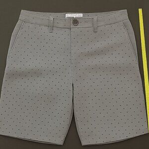 Original Penguin by Munsingwear Men’s Embroidered Dot Shorts – Size 33